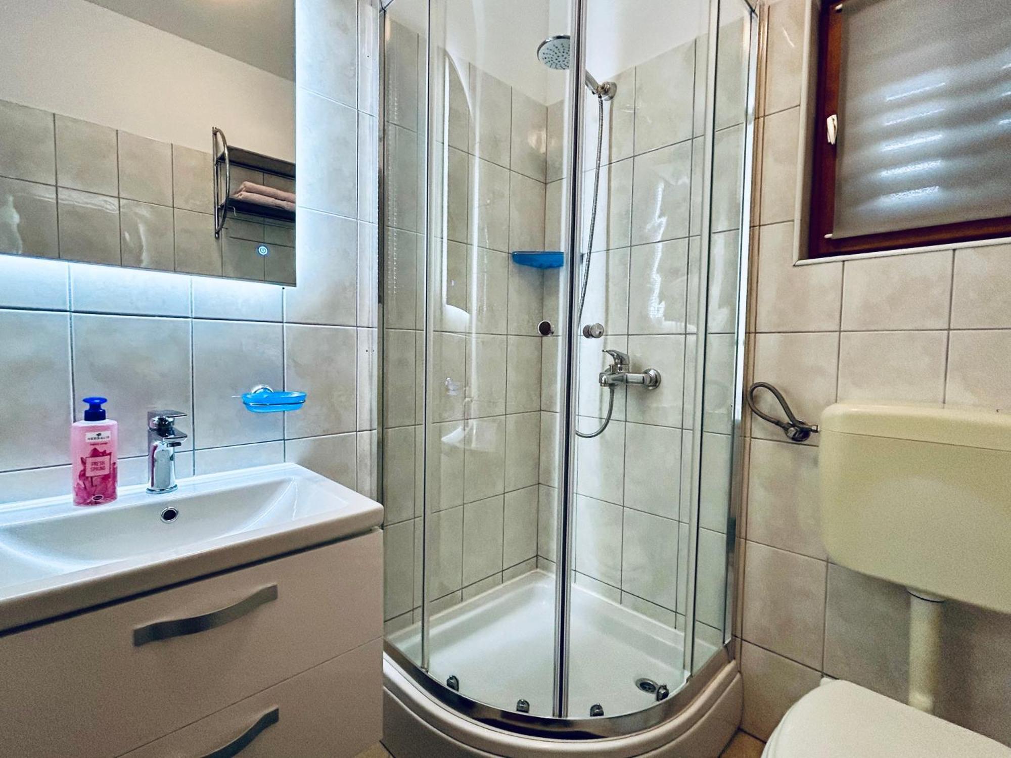 Villa Kiki Бол Экстерьер фото